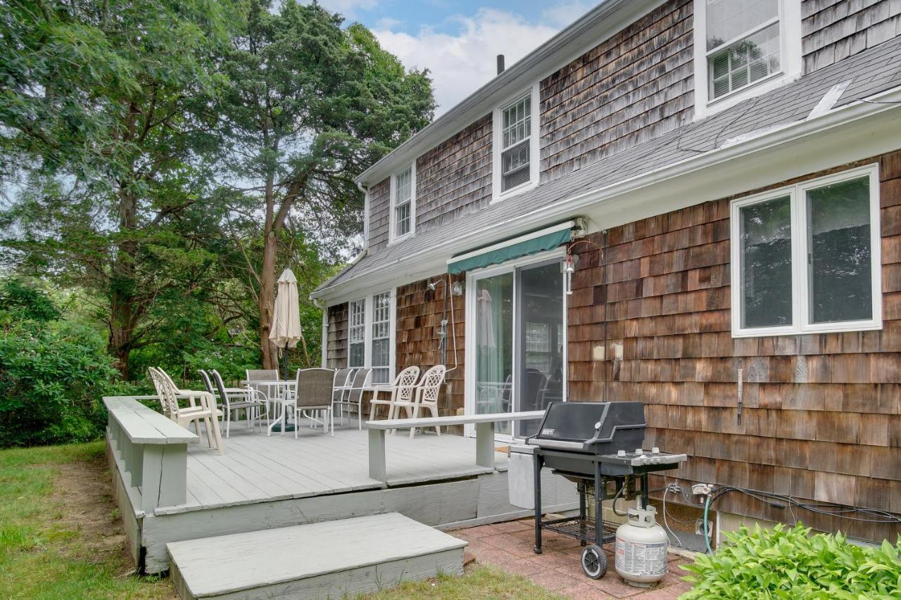 Hyannis Home With Deck And Grill 1 Mi To Marina Exterior foto